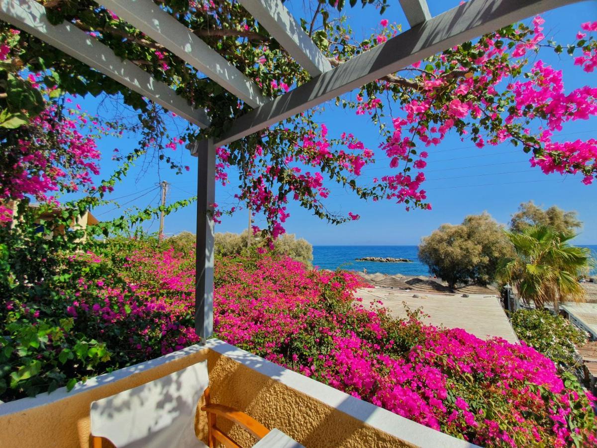 Nostos Beach (Adults Only) Kamári Exteriér fotografie